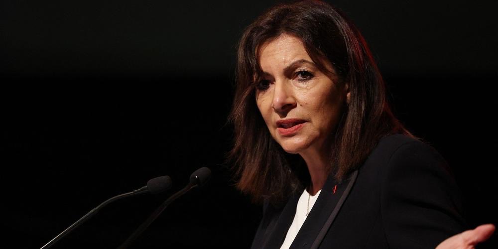 LeaFbpe's tweet photo. #BHamon et toute sa clique de frondeurs avaient fait beaucoup de mal au #PS. #AHidalgo avec son minable score, l'a blessé davantage, et #OFaure va l’ensevelir sous les décombres. https://t.co/fJMuDhO0HR