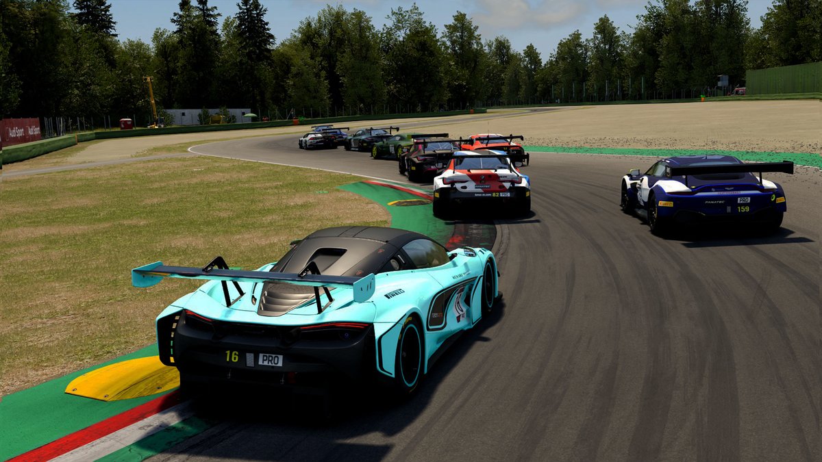 HartimenRacing's tweet photo. Heute ab 19:30  lassen wir wieder du blue Betty los! Auf Imola wird sich bei schönstem Sonnenwetter die Ehre gegeben und wir sind heiß wie Frittenfett.

Wie immer auf https://t.co/dFOBzFFroY https://t.co/YDr2hkqn4y