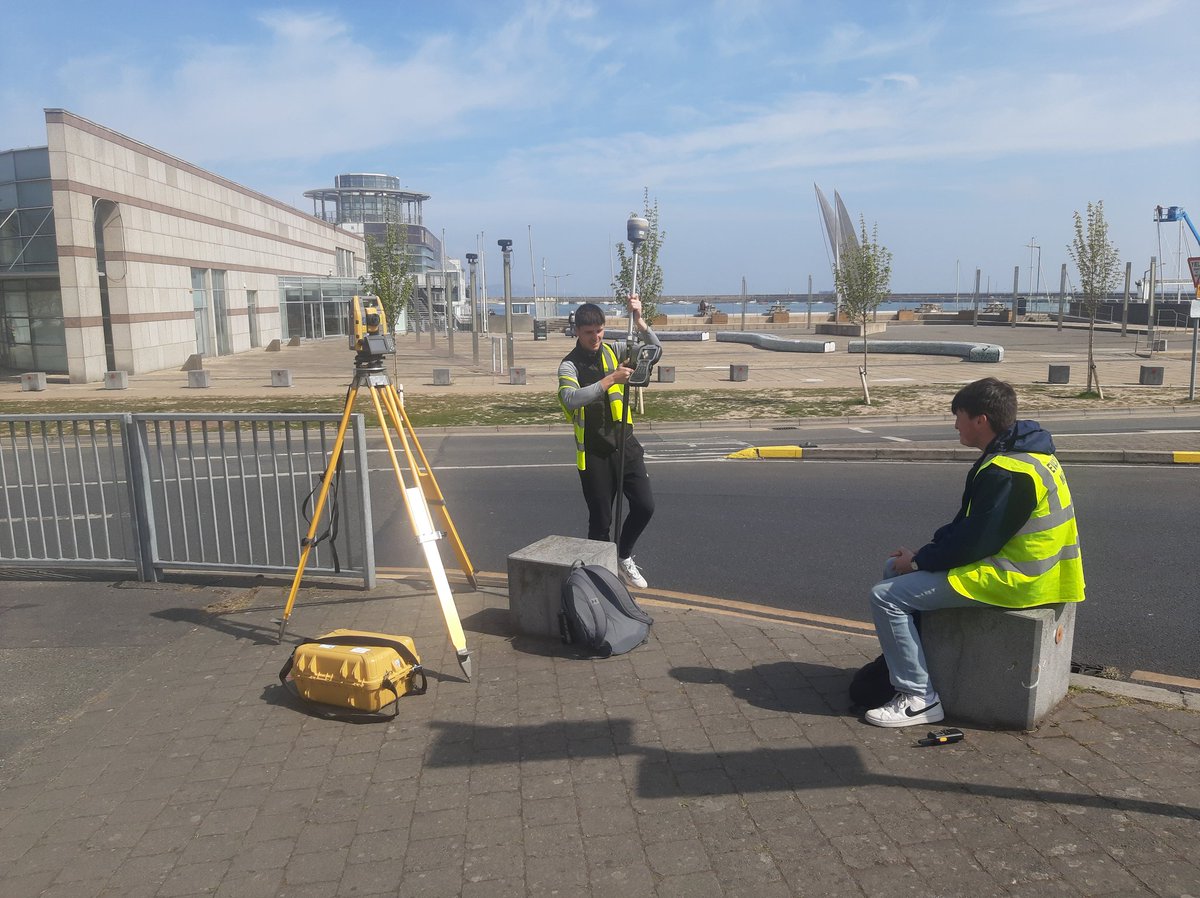 Final day of <a href="/TU834GeoSurvey/">TU089 & TU834 Geospatial Surveying Programmes</a> survey field camp. Complete 3d network &amp; GNSS &amp; detail done 😎Fantastic weather all week made fieldwork very enjoyable.