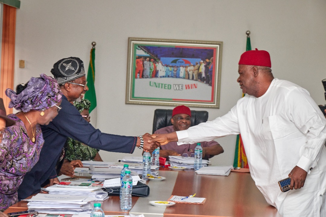 arewa4Anyim's tweet photo. Today at Legacy House, Abuja,  Sen. Anyim Pius Anyim (GCON) concluded his screening for the Presidential  Primaries. He is in cheerful mood as he interacts with other Presidential aspirants of the PDP. 
#Hope4rmAnyim
#GreaterNigeriaIsComing
#Anyim4Nigeria2023 https://t.co/yo0Klotsbt