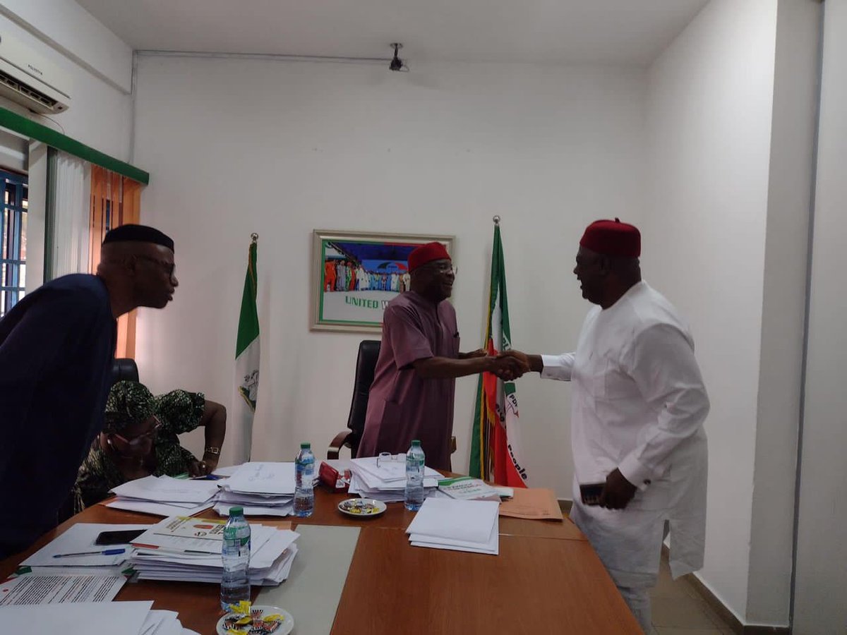 arewa4Anyim's tweet photo. Today at Legacy House, Abuja,  Sen. Anyim Pius Anyim (GCON) concluded his screening for the Presidential  Primaries. He is in cheerful mood as he interacts with other Presidential aspirants of the PDP. 
#Hope4rmAnyim
#GreaterNigeriaIsComing
#Anyim4Nigeria2023 https://t.co/yo0Klotsbt