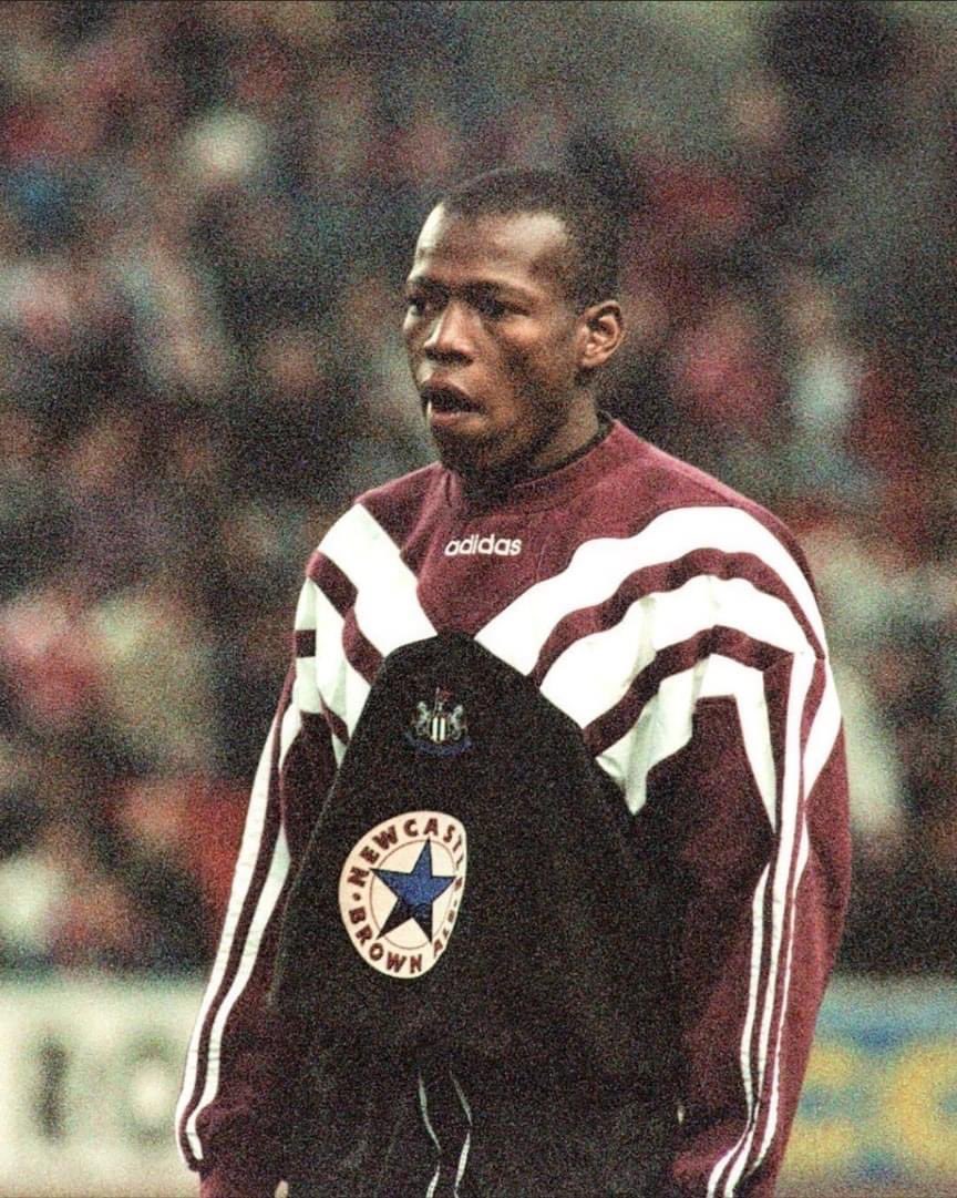 What a player! was a pleasure to sit and watch from my seat in the Gallowgate <a href="/TinoasprillaH/">Faustino Asprilla</a> #barca3-2