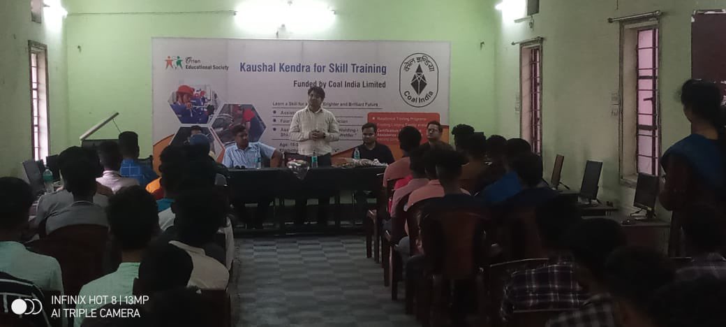 A team of <a href="/IbValley_MCL/">Ib Valley Area, Mahanadi Coalfields Limited</a> visited Orion Skill Development Centre, Jharsuguda. A total of 450 youths will be trained in this centre.

Classrooms, hostel and labs were inspected and interacted with newly inducted trainees.

<a href="/CoalIndiaHQ/">Coal India Limited</a> 
<a href="/mahanadicoal/">Mahanadi Coalfields Limited</a>