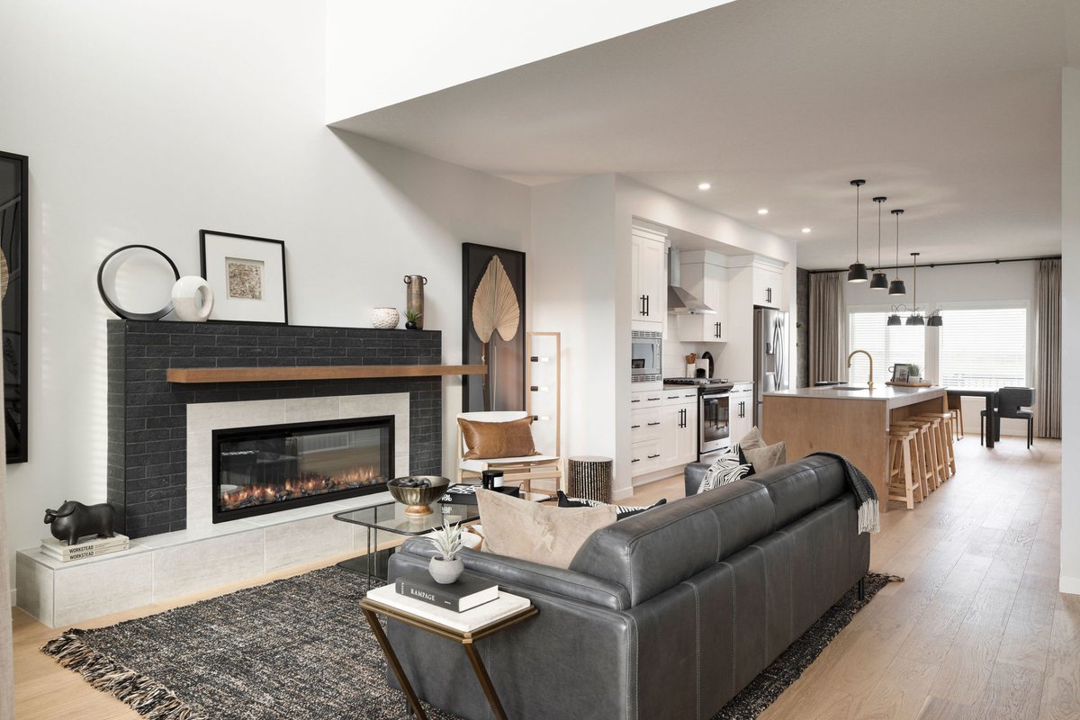 Did you know that we have TWO Arista II show homes in Calgary?! If you're interested in this very popular laned home model, you can find our newly opened show homes in Livingston in the NW and Belmont in the SW! #YYC #yychomes
