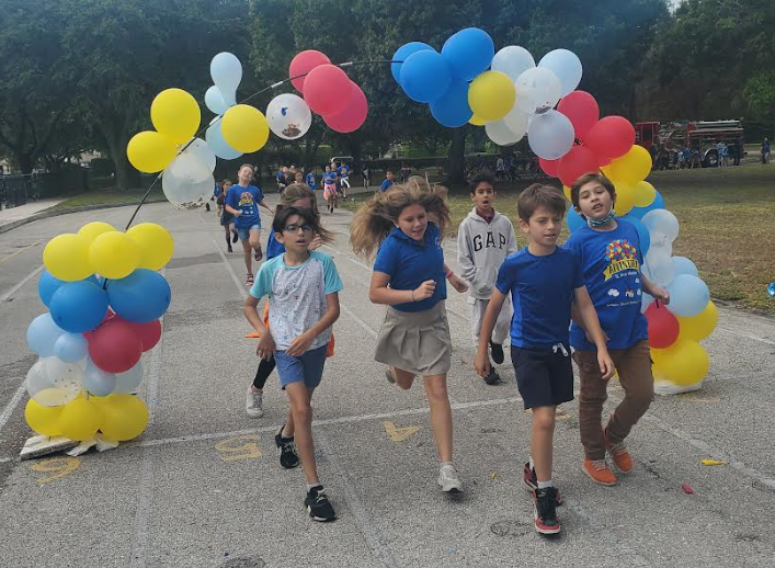 Sandpiper675's tweet photo. Our Walk for Autism Acceptance!! https://t.co/scqqqpEL1c