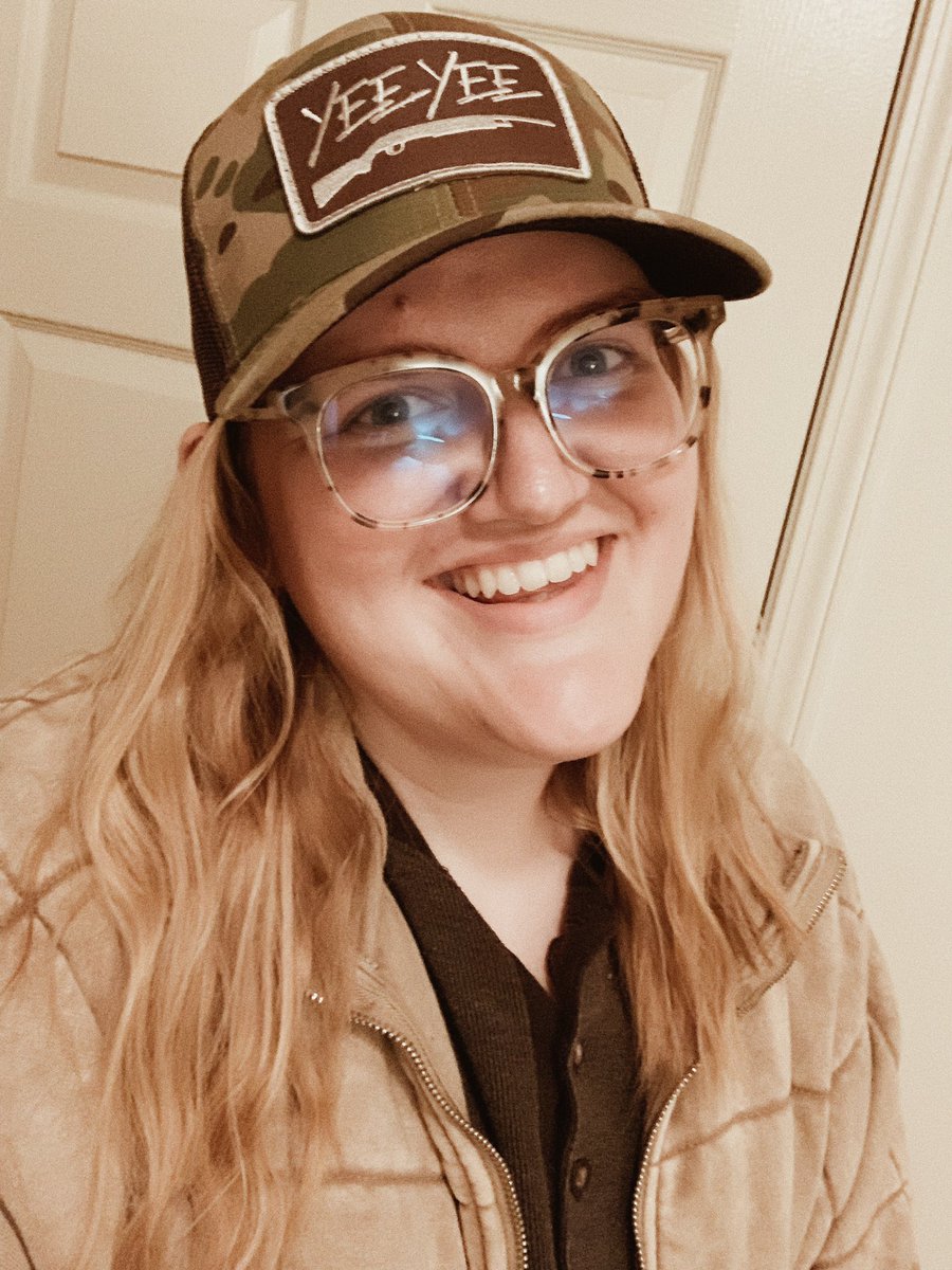 HaleyRob93's tweet photo. @YeeYeeApparel LOVE LOVE LOVE MY YEE YEE GEAR !!!
happy yee yee day, y’all!!!!🤍🇺🇸🤘🏼 https://t.co/cxYGsVz8zo