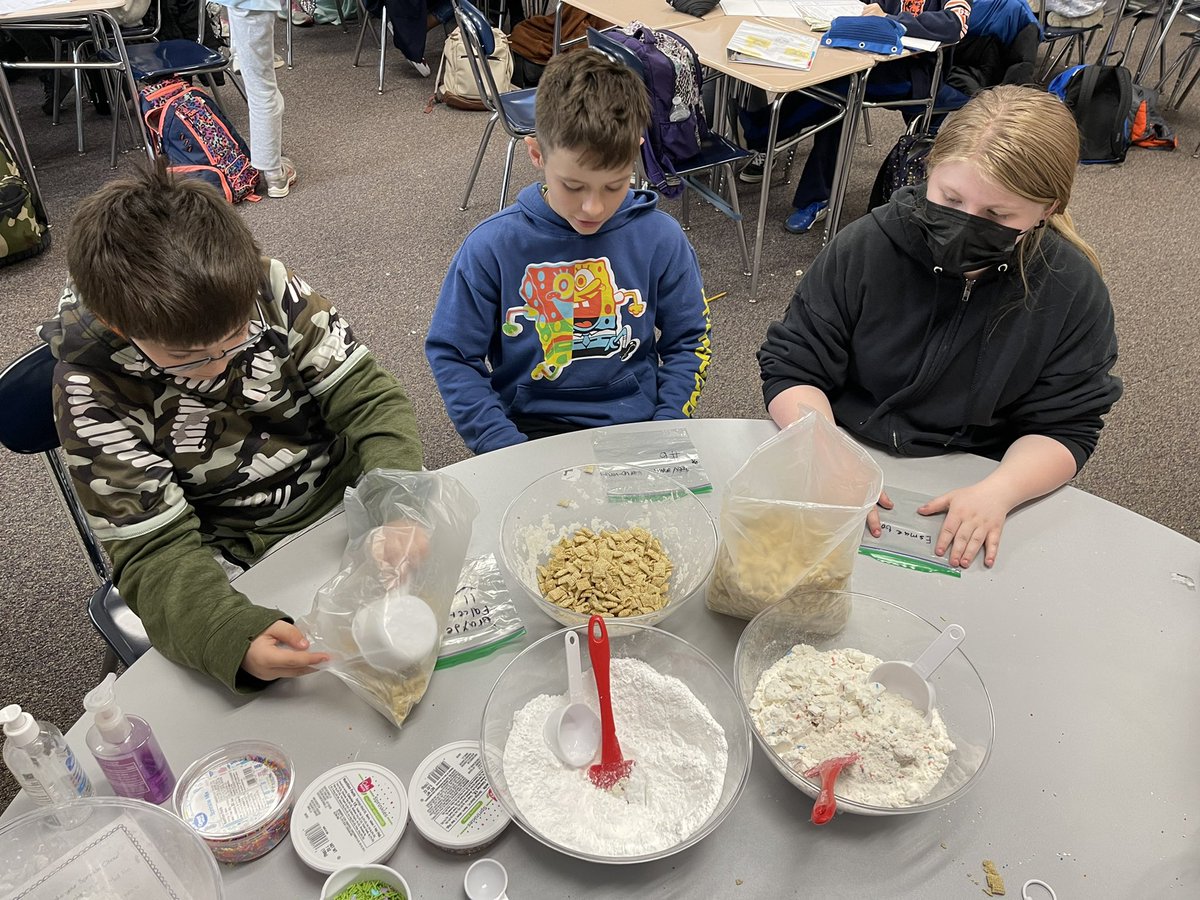 MrsMcDonoughBH's tweet photo. We love a math cooking project! Loved adding the extra challenge of “missing” measuring cups. “We need 1 and 1/2 cups, but all I have is a 1/4 cup! What can we do?” 💙 #realworldproblemsolving #cookingismath https://t.co/MGc6tlfD8t