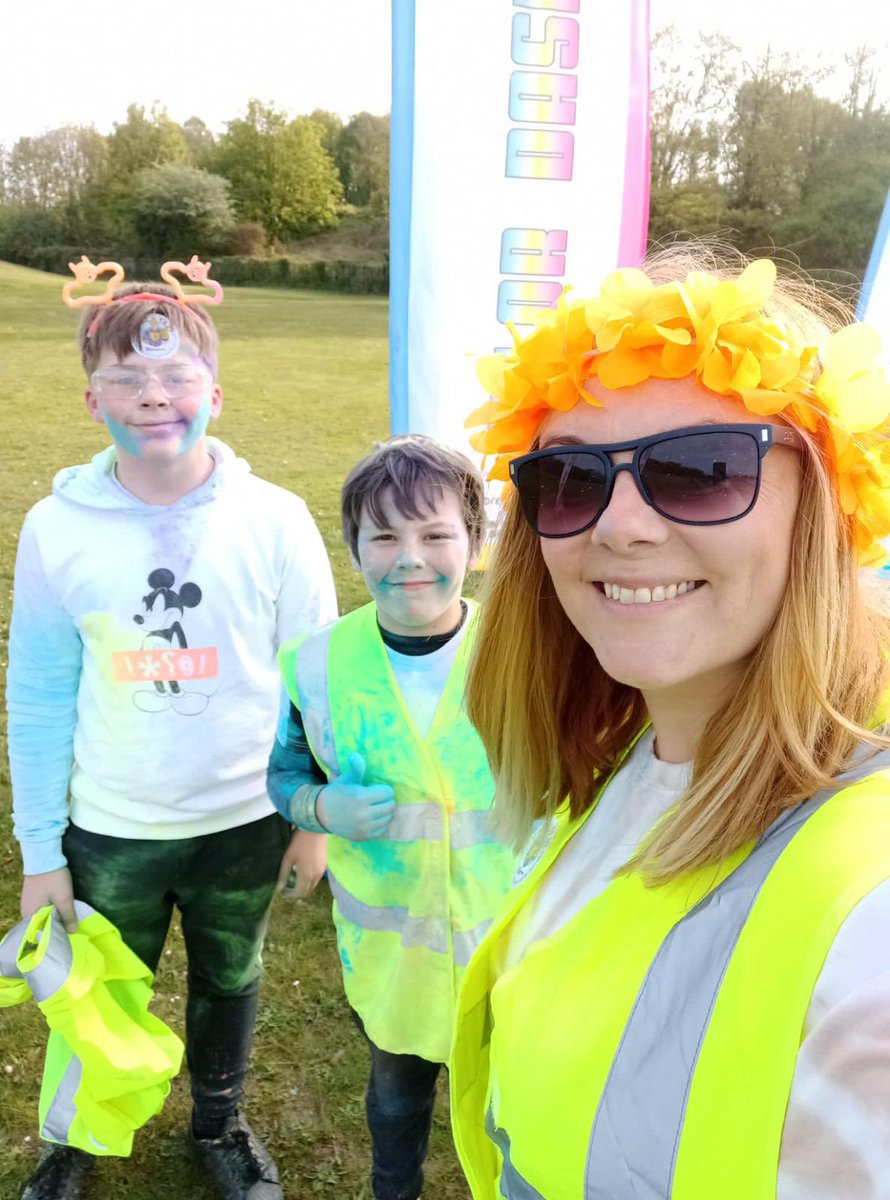 gridcustomersuk's tweet photo. Delighted to be sponsoring @SDFHC #KolorDash tonight. Fantastic to see so many people turn out for a good cause. https://t.co/Yrd0msNz7L