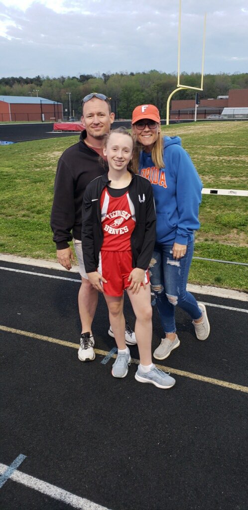 ClutterReegan's tweet image. ❤️💙Meet #4❤️💙
PR’d and broke 3 school records!
🥇100m 12.94
🥇LJ 15’5.75
🥈8th grade 4x100 relay 56.9
#6thgrader #classof2028 #mysecondarysport #softballplayer #speedkills #tecumsehbraves @cc_southwest @MileSplitIN @TrackTownUSA @Los_Stuff @milesplit