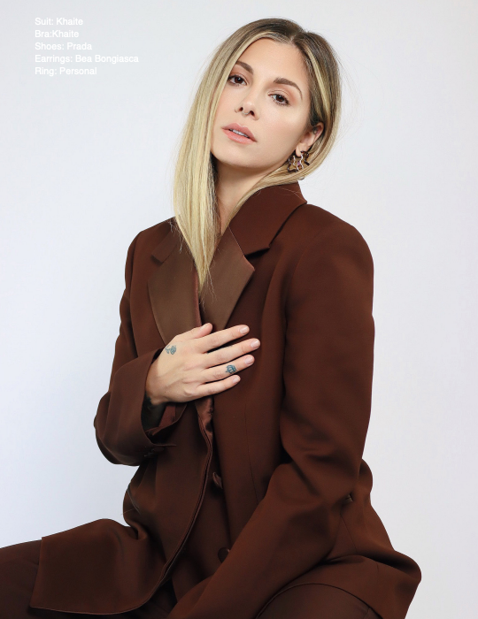 christinaperri's tweet photo. thanks for having me, muze!

photographer: brian fowlkes 
makeup &amp; hair: april bautista 
wardrobe: mercedes natalia 
location: hype studios la https://t.co/EEP5bdRPQt