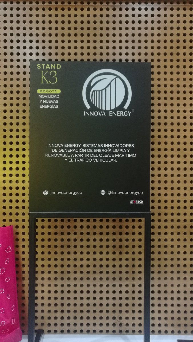 InnovaEnergyCO's tweet photo. Innova Energy participando en #StartCoMedellin2022, presentando nuestras soluciones de energía renovable a @ECOPETROL_SA @ISAConexiones  @GrupoEnergiaBog https://t.co/Cp2RXNnmYF