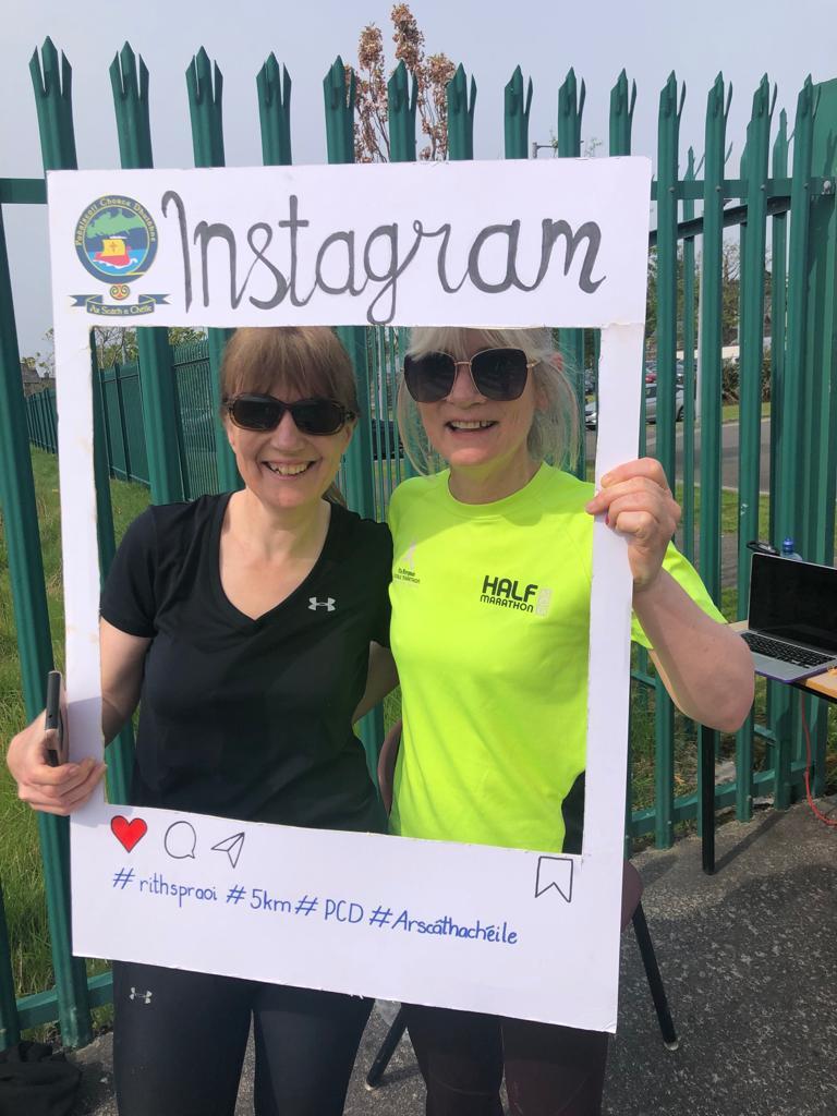 PCD_07's tweet photo. Bhí rás 5km an-taitneamhach againn ar scoil inniu agus an lá ina uain mheala.  Bhí an scoil ar fad rannpháirteach sa rás ar mhaithe le Cumann Naomh Uinseann de Pól.  Ár mbuíochas le gach éinne a bhí chomh fial linn. https://t.co/mjtklLvlUg