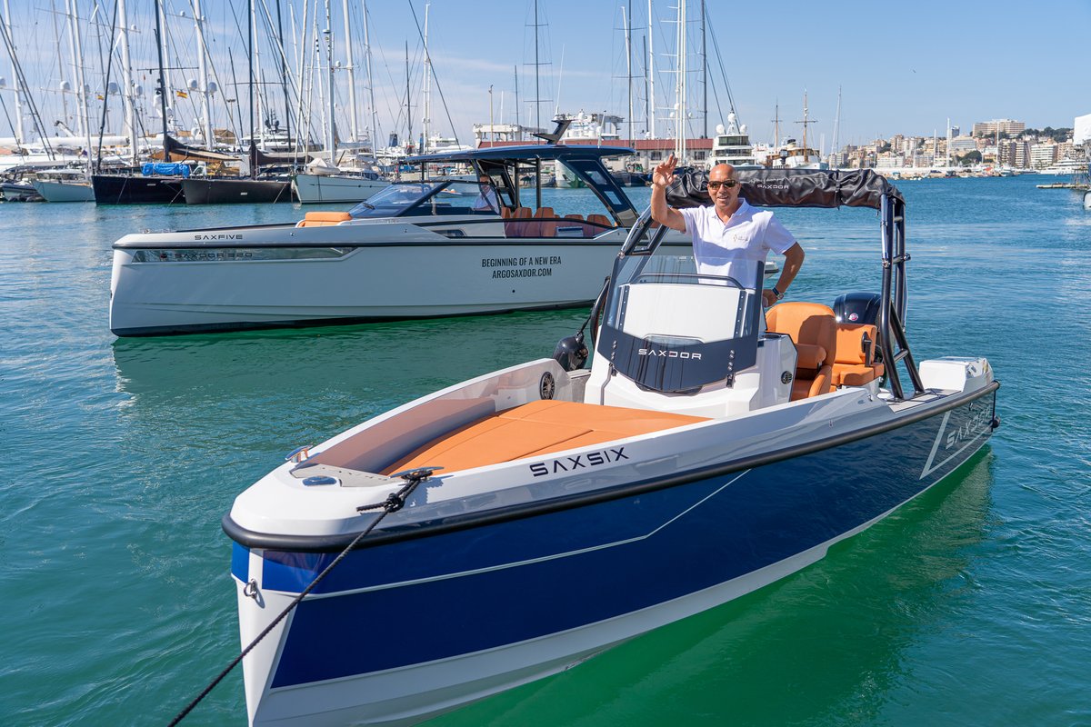 PalmaBoatShow's tweet photo. 📸 Breve resumen fotográfico de la segunda jornada del #PIBS22 ⛵
¿Nos vemos mañana? 🌊 ¡No te lo pierdas! 💙
🗓 Hasta el 1 de mayo en el 📍 #MollVell de Palma https://t.co/Ce2x0DQg20