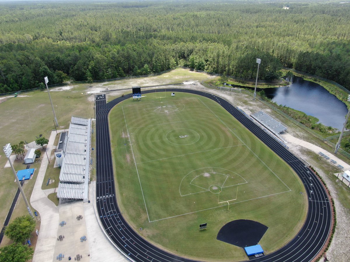 It’s been a busy 2021-2022 season and tonight is the last game of the calendar year at Bears Stadium. Good luck to <a href="/BTgirlsLAX/">BT Girls Lax</a> in the Regional Finals! Mow design done by Michael Roach, Class of 2022. #GoBears🐻