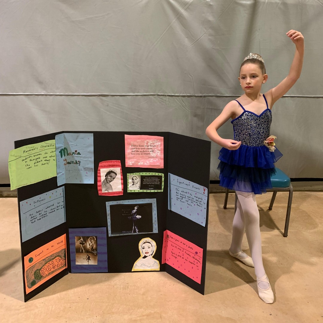 This morning's 3rd Grade Wax Museum was such a fun way for our students to learn as these  Living Wax Museum displays were presented! 👑📜
