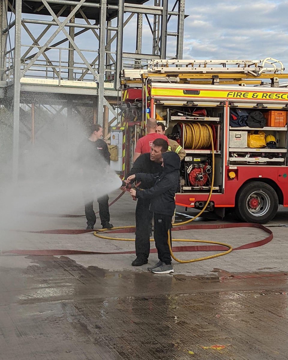 127th St Annes tweet media