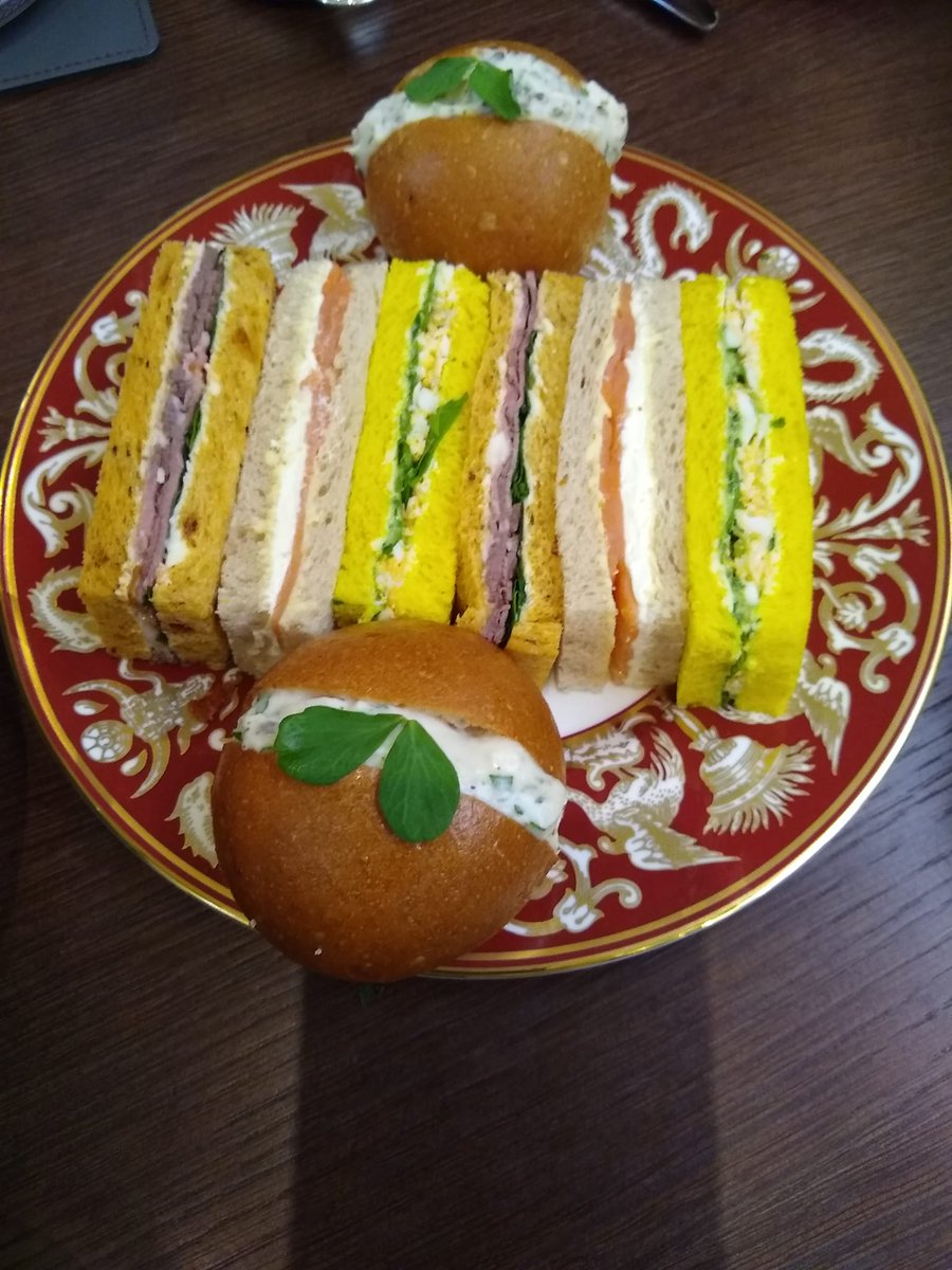 fivethingsnow's tweet photo. Such a lovely afternoon tea at the new boutique @GuardsmanHotel. #London #AfternoonTea #Westminster https://t.co/ETLSiW5cdG. 5 things about it coming soon #5thingstodotoday https://t.co/JrWXnkqf6g