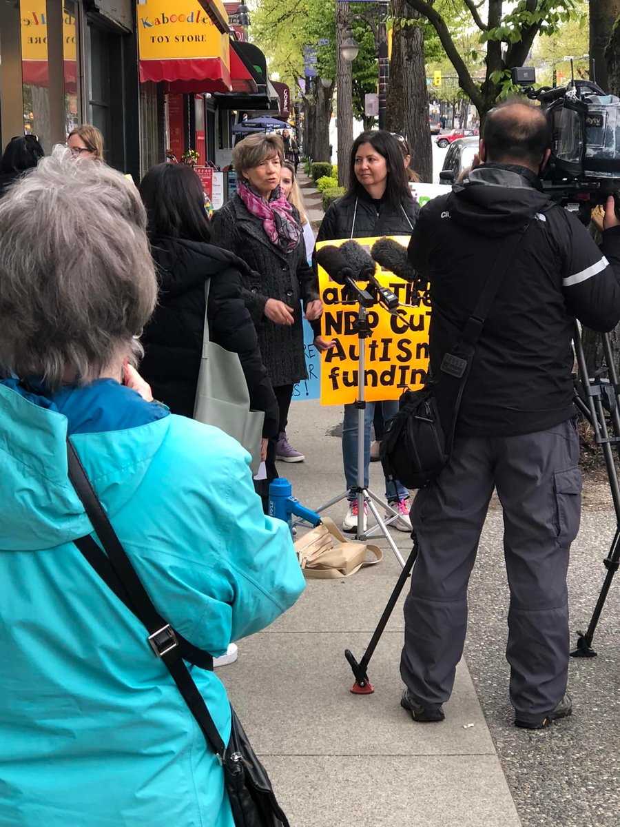 BCASDAdvocacy's tweet photo. Happening now...NDP office rallies across the province!
Below is our @Dave_Eby and our @KahlonRav location!
#bcpoli #autismacceptancemonth #autismbc
#choice #individualfunding https://t.co/IH27EXEfDl