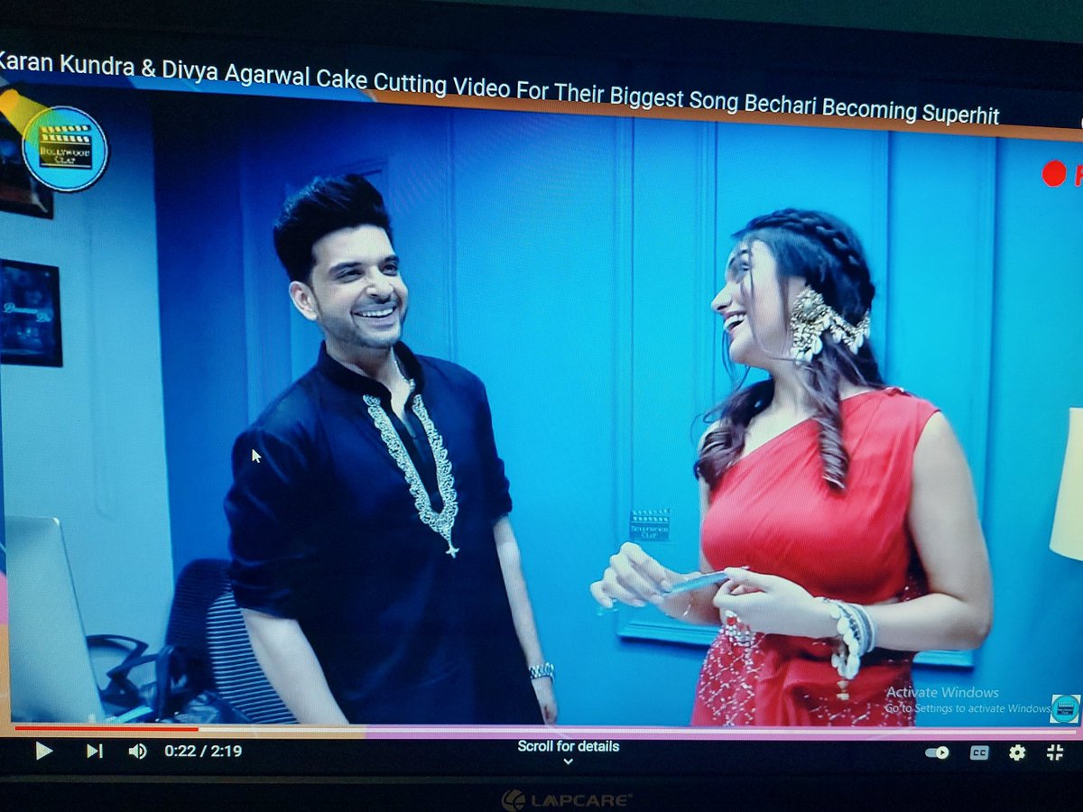 shiviinlove's tweet photo. Caption this ! 🥰
Hayee #DivRan 💫❣️
#KaranKundrra #DivyaAgarwal #Bechari #DivyaKiArmy #KKundrraSqaud #DDJWithKaran https://t.co/twFLnOtud4