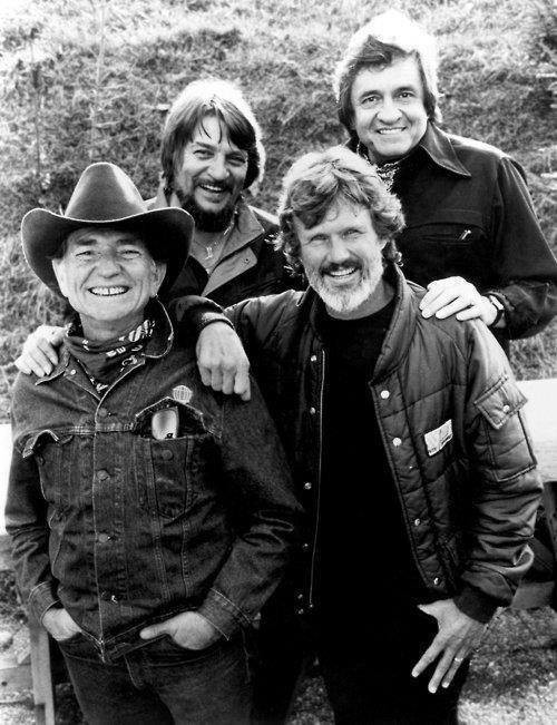 VLafora's tweet photo. @dusttodigital Happy Birthday #WilieNelson Day!
Great day @WillieNelson Family & Friends @highwaymenmusic @merlehaggard @lukasnelson @jacmnelson3
The The Highwaymen
"Live Forever"
https://t.co/iPtF7sfYrG
Willie and #LuskasNelson #MicahNelson
"On The Road Again"
https://t.co/7qwTCrABZT https://t.co/CWwwHOCfKs