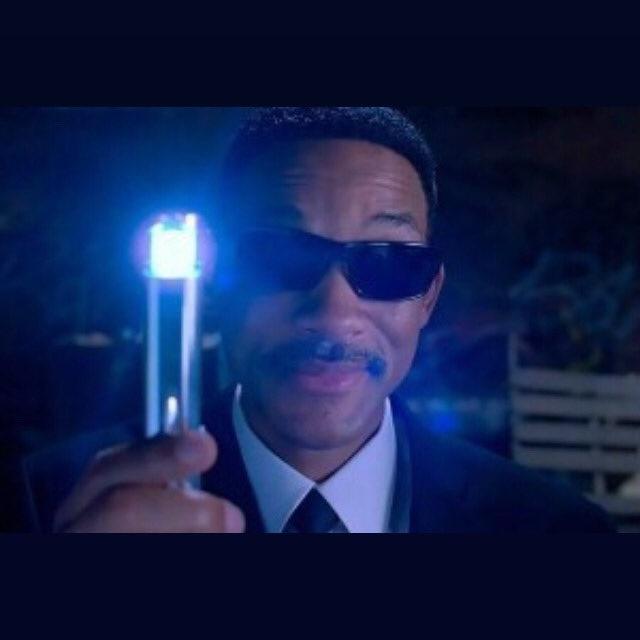 KingTee2856's tweet image. All those who've seen the #dubaiportapotty video 

If I may Please have your attention 🙂