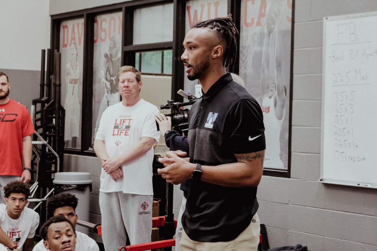 DavidsonFB's tweet photo. This morning, #WE held our #LiftForLife with @UpliftingAth. 

We've raised over $6k for rare disease research and want to keep it going. The link to contribute and raise our pledge per rep will be open 𝙩𝙝𝙧𝙤𝙪𝙜𝙝𝙤𝙪𝙩 𝙩𝙝𝙚 𝙣𝙚𝙭𝙩 𝙬𝙚𝙚𝙠.

>> https://t.co/MRy7QN8DPM https://t.co/wesjcrMx10