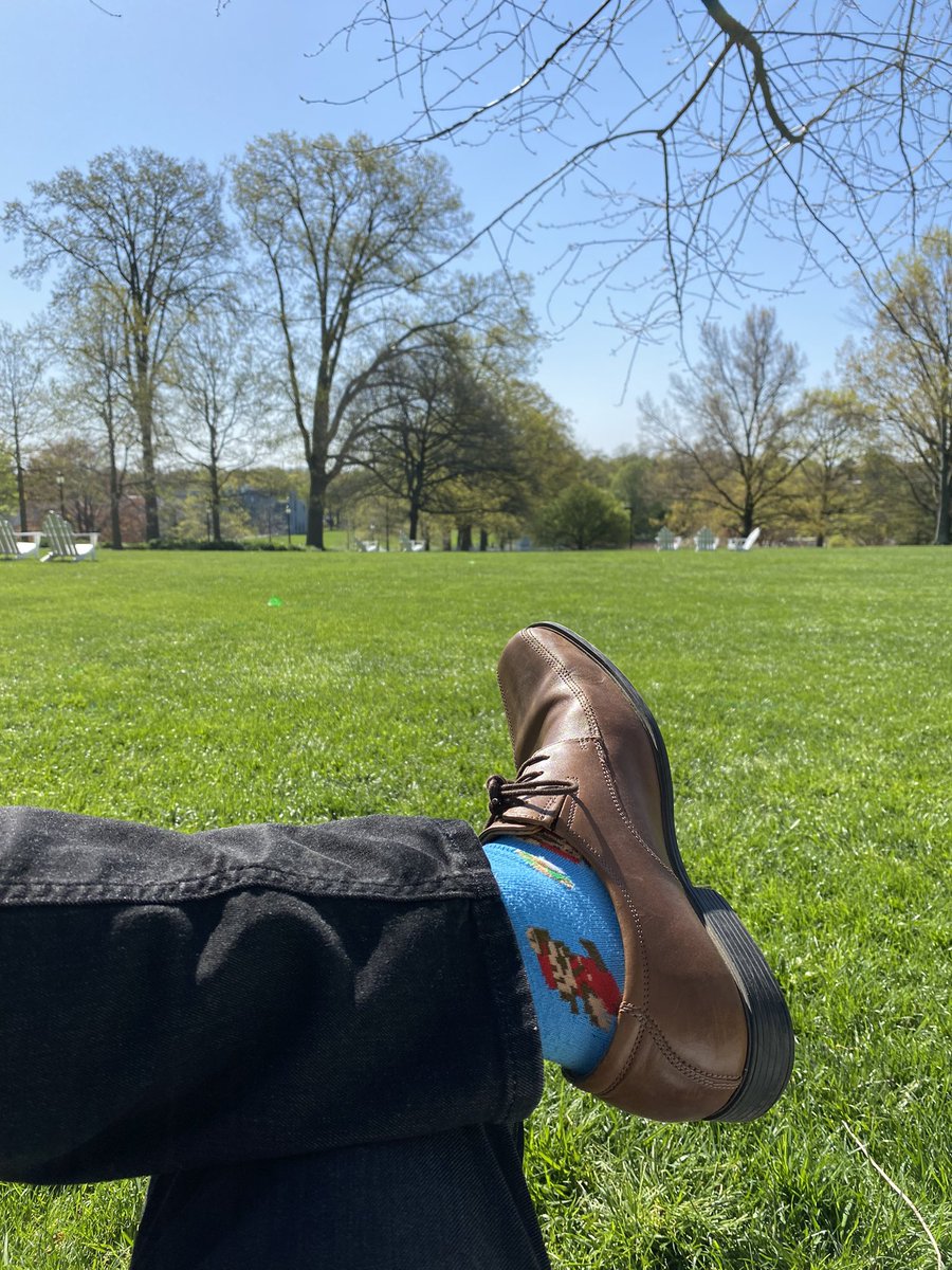 eimayorga's tweet photo. Last day of the semester, and Iโve got nothing to do ๐
But will catch a lil bit of sun on Parrish beach in my Mario bros socks!
#swatlife https://t.co/AlVu5q00fw