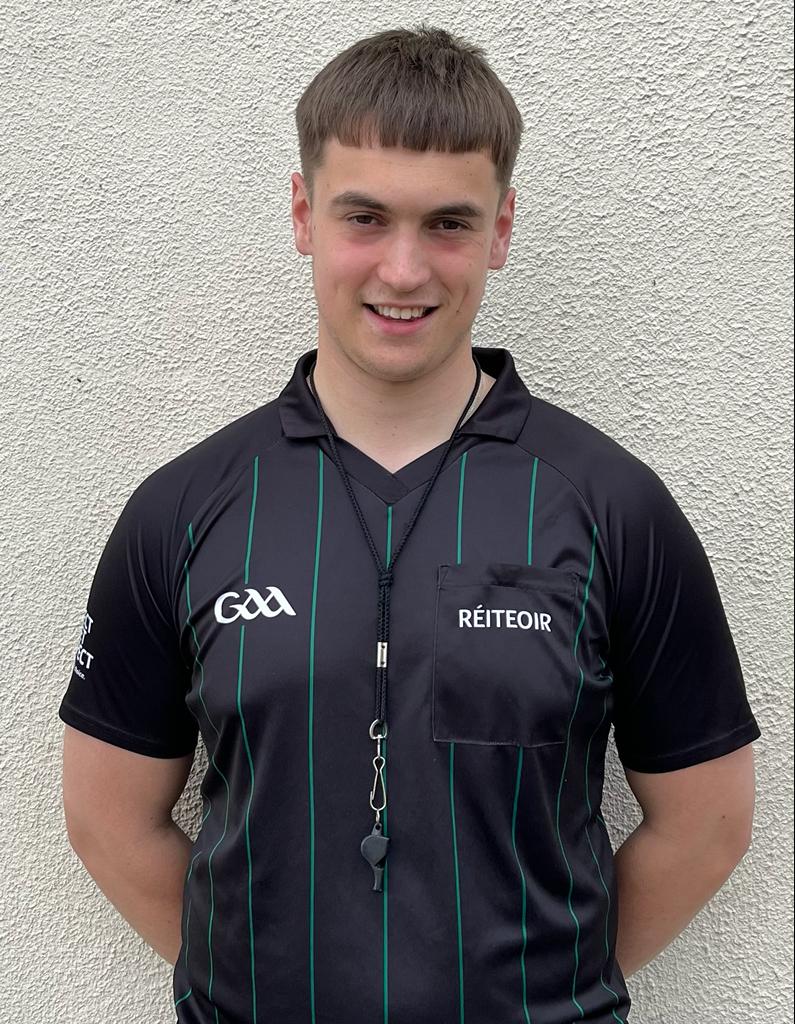 Well done to Aidan Mansfield of the St.Olivers club who has been chosen to referee the Primary Game tomorrow evening (Sat 30th) in Fraher Field at half time in the Munster SFC match.

The very best of luck to Aidan, a very proud day for him, his family and his club.