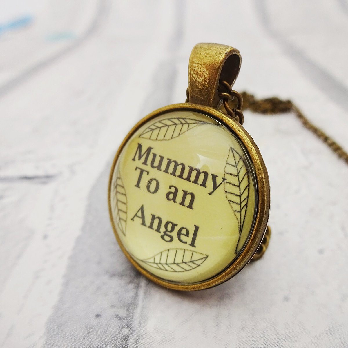martisanne's tweet image. Mummy to an angel necklace, baby loss necklace, Miscarriage jewelry, infant loss, memorial gift, Pregnancy loss, baby sympathy, feather, B1 tuppu.net/2536a135 #TMTinsta #EtsyTeamUnity #InfantLossGift