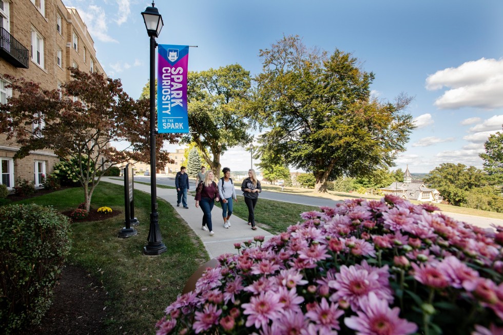 msmc_ny's tweet image. Join us this Sunday, May 1 for a special admissions event for high school juniors. It will be a great introduction to the college admissions process and a chance to get to know the Mount. Register today! #MSMCNY #HudsonValley

msmc.edu/events/junior-…