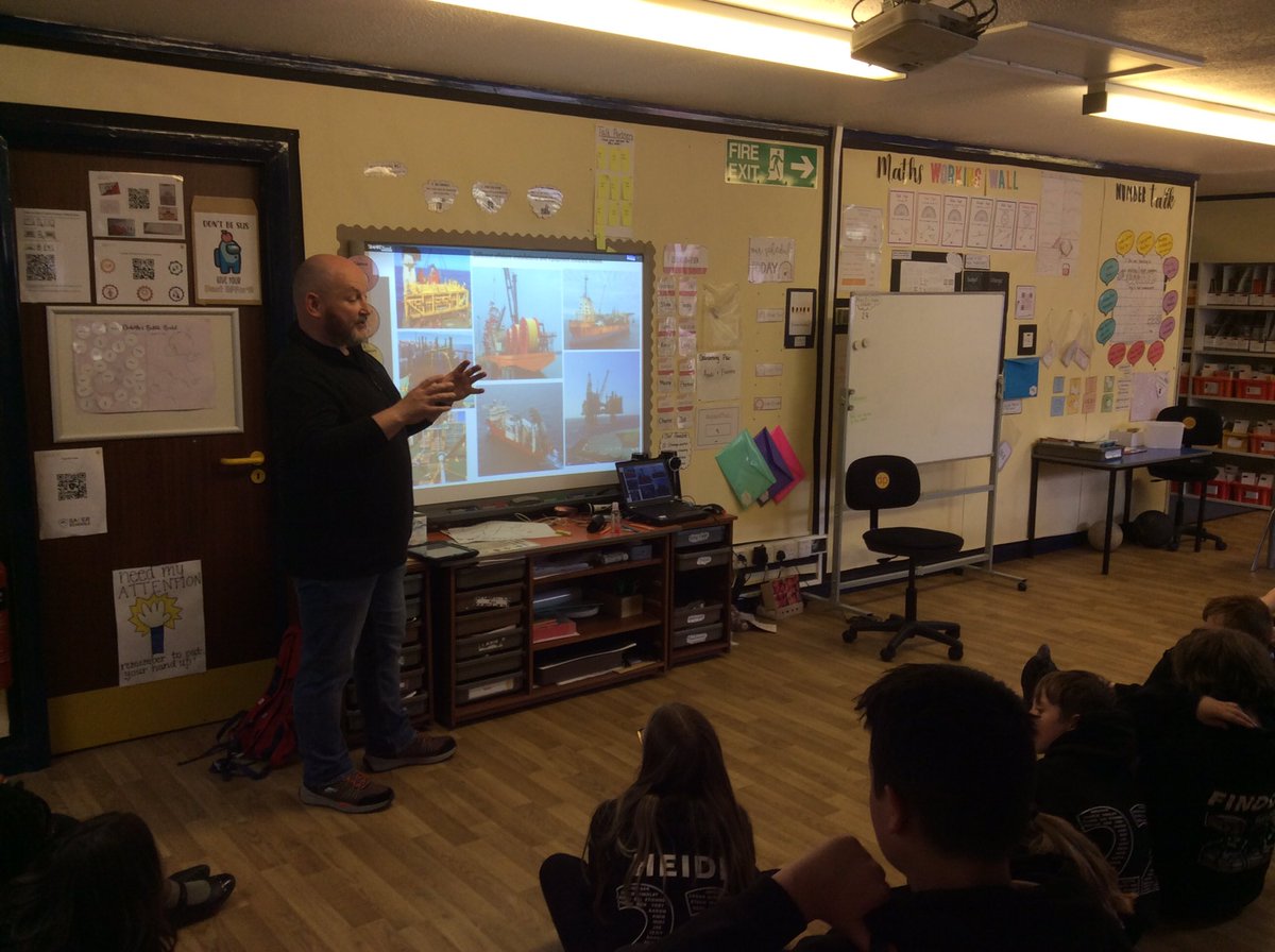 MissDocherty5's tweet photo. We have had such a fantastic time learning all about different jobs and roles that the people in our community have! It’s been fantastic to find out the wide range of careers we can go into and it’s given us lots of ideas and pathways for the future. @DanestoneP #WOWweekDanestone https://t.co/yKogdABUCK