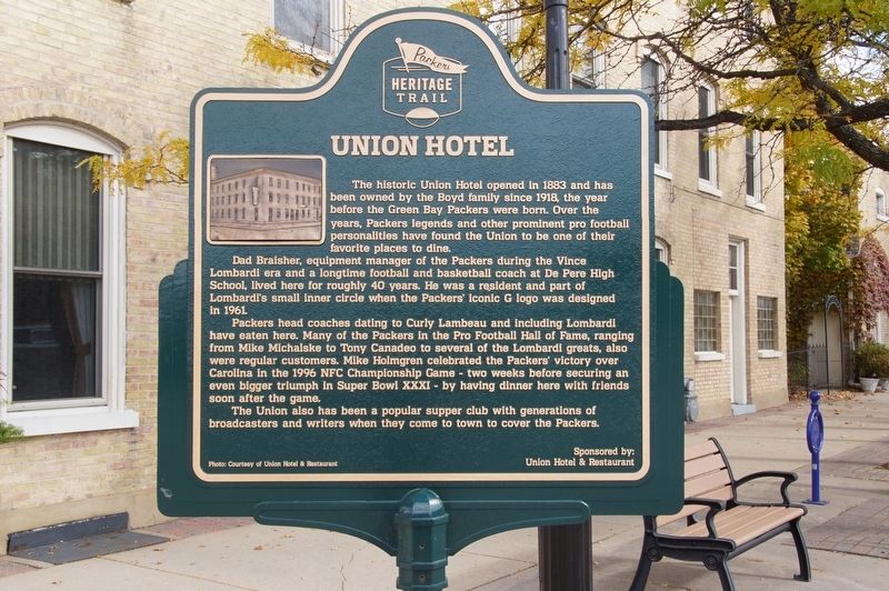 TheTaleofaTown1's tweet photo. Union Hotel in De Pere, WI, home to one of the Green Bay Packer's favorite places to dine. Packer's head coaches like Curly Lambeau and Lombardi along with other players and coaches have eaten at the Union, which is still operating today. https://t.co/i7lirtTVMb