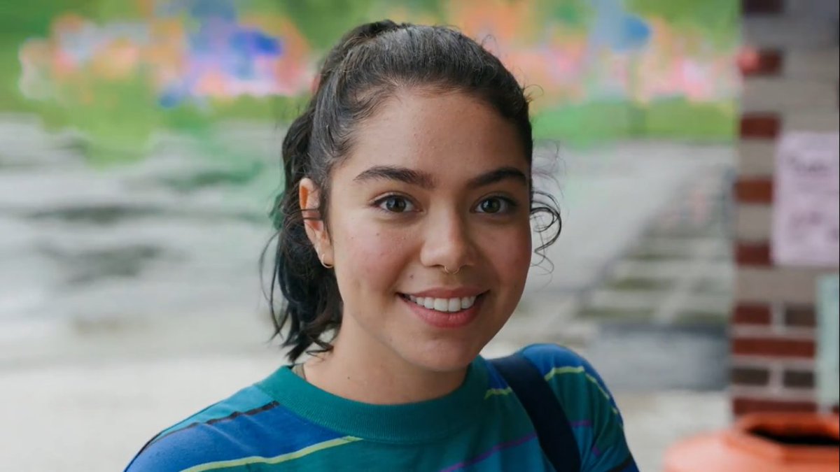 sapphicsagenda's tweet photo. i think we can all agree that auli'i cravalho #crushmovie https://t.co/iox6ZW3TMe