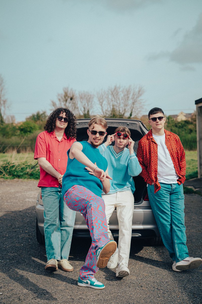 Lockin_Band's tweet photo. get ready
get steady 
#LiveLaughLockIn https://t.co/vfpjGbLYBQ