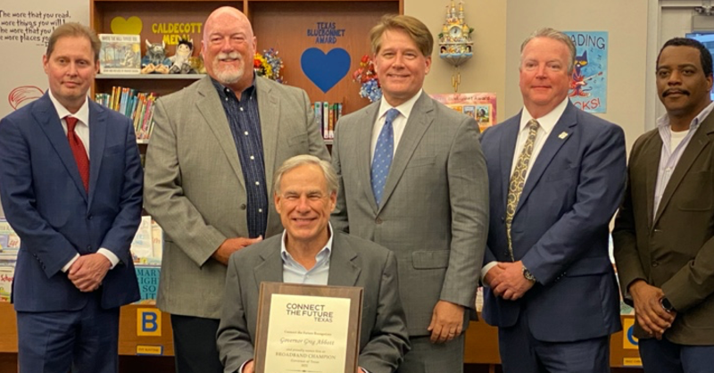 CTF_TX's tweet photo. Texas Rural Broadband Coalition: "Under Governor Abbott's leadership, we've adopted a comprehensive broadband strategy that promises to bring the benefits of modern connectivity to every corner of Texas." Read more about why @GovAbbott is a Broadband Champion Award recipient: