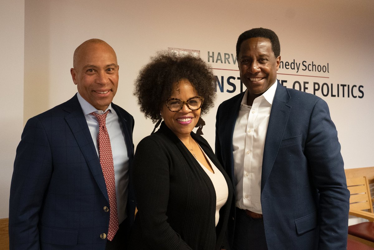 Last night, @SettiWarren and @Kim_Janey concluded our eight session “Hi, I’m Running for Office' series with @HarvardCPL with an inspiring conversation with Governor @DevalPatrick about his 2006 grassroots campaign and how to govern with integrity and optimism.