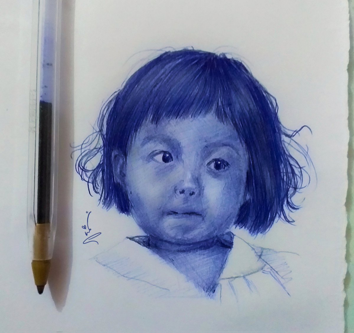 It's the first time ever that I draw with a ballpen! ✨
A drawing of this little cute girl 🥺🌸🌸🌸✨

#그림 #イラスト #art #drawing #illustration #pen #ink #hatching #رسم #حبر  #sketch #portrait #ballpointpen