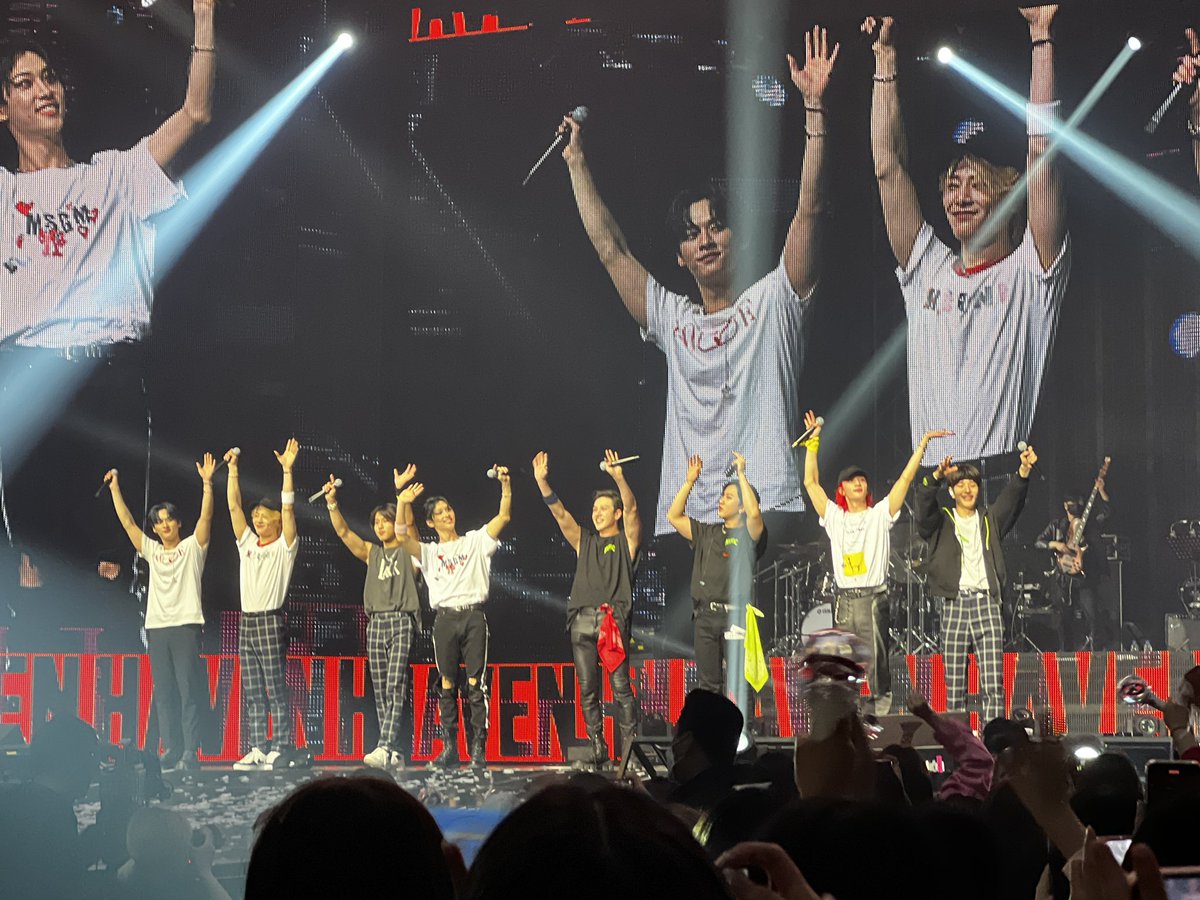 cut2puppy922's tweet photo. (잘가…..)  가지마.. https://t.co/8lZueClVYX