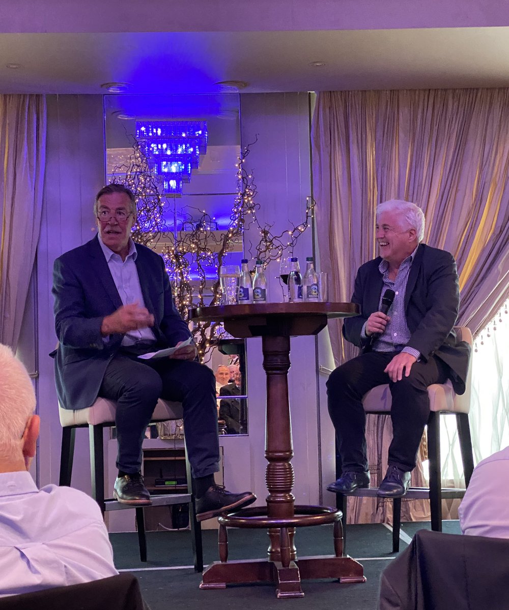 Delighted to be back @TheMaryborough Hotel for the #CorkCon Business of Sport Lunch to see Club President @LenihanDonal in conversation with @SkySportsRugby pundit @SBarnesRugby Proudly sponsored by @kearysmotors #pundit2pundit #lunchtimechats #rugby