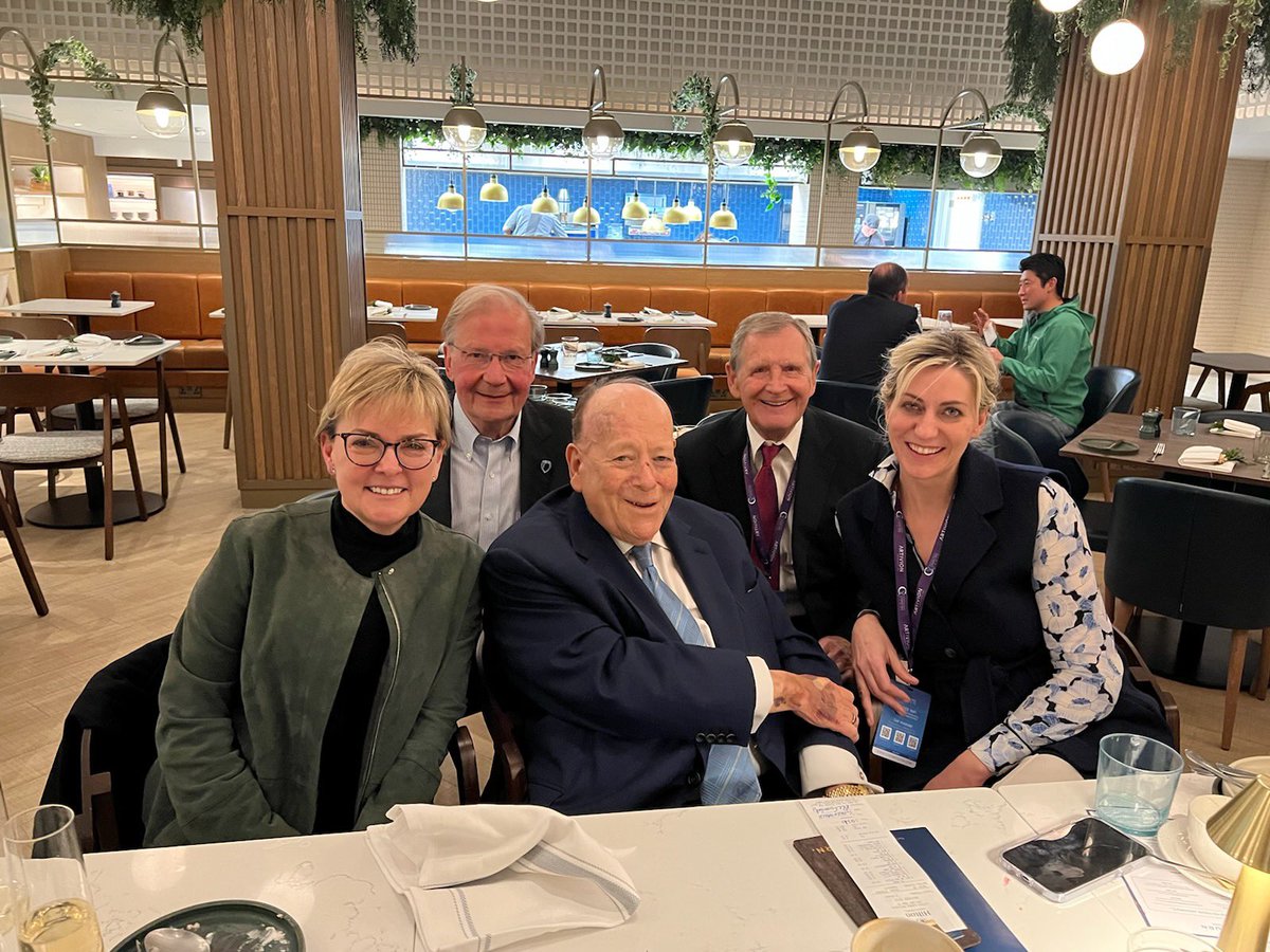 frank arko (@farkomd) on Twitter photo Many friends in this image that have had a significant impact on my career. To each of you thank you <a href="/CXSymposium/">CX Symposium</a> <a href="/HeartFlow/">Heartflow</a> <a href="/TheVeinBoss/">Erin Murphy</a> <a href="/Debra00303182/">Debra Shaver</a> Many friends in this image that have had a significant impact on my career. To each of you thank you <a href="/CXSymposium/">CX Symposium</a> <a href="/HeartFlow/">Heartflow</a> <a href="/TheVeinBoss/">Erin Murphy</a> <a href="/Debra00303182/">Debra Shaver</a>