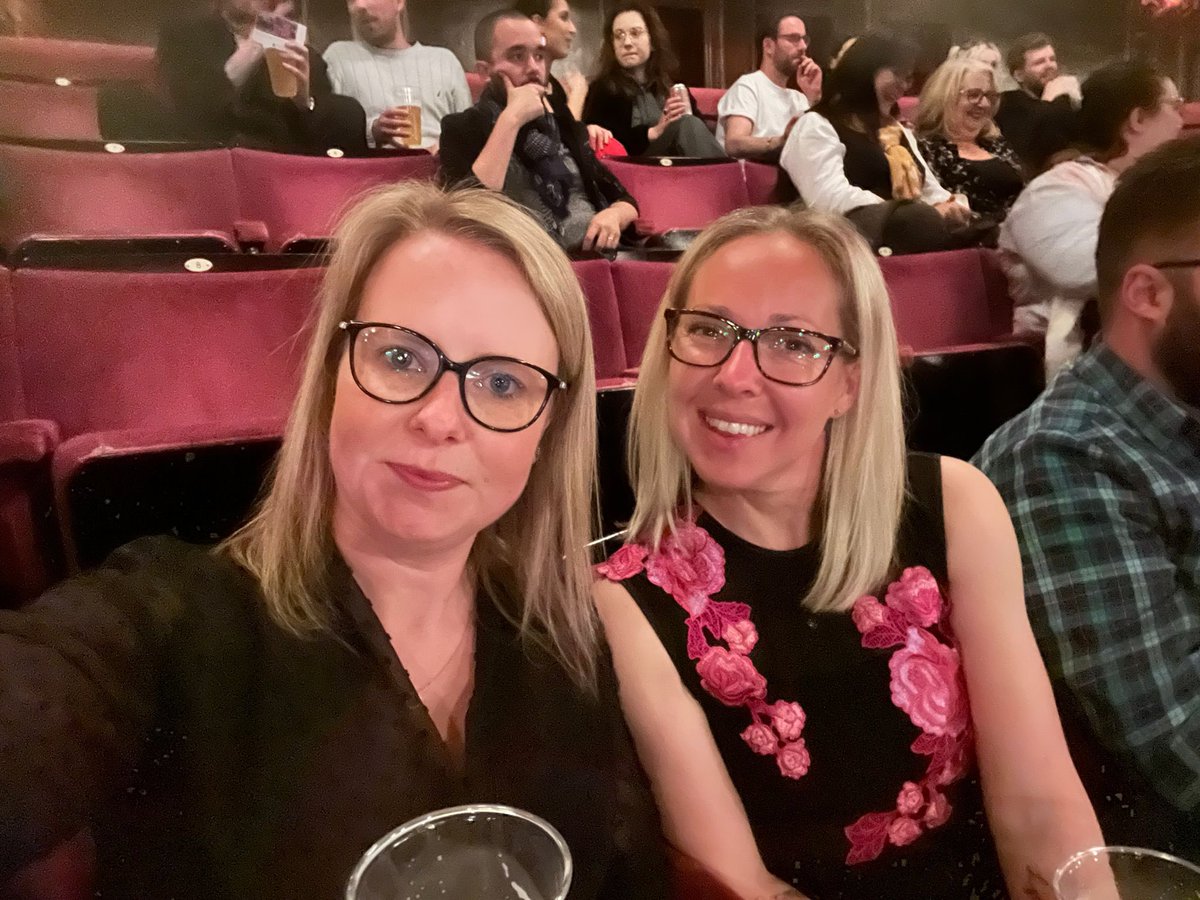 Last night we finally got to see <a href="/dadwroteaporno/">My Dad Wrote A Porno</a> Live at <a href="/LondonPalladium/">The London Palladium</a> 🤩 had been a long two year wait but it was totally worth it - it went from extreme laughter to head in the hands cringing 😂 great night out had by all ☺️ #mydadwroteaporno #belindasdirty30 #liveshow