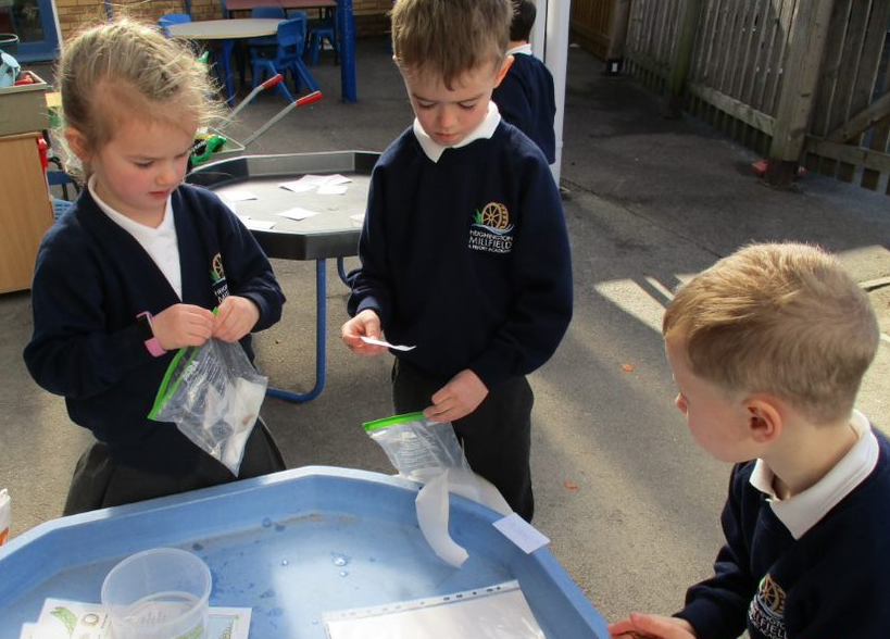Heighington_mil's tweet photo. We have had so much fun in the sun since returning after the Easter break🌞☕️ #Hotchocolateclub #Outdoorlearning #Playgroundgames #Eventheguineapigsareout https://t.co/sZfDyH1eDM