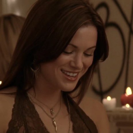 happy one year to this account <3