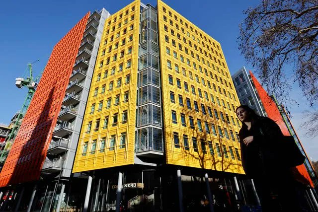 CPATaxUK's tweet photo. Flood of cash sees London commercial property deals hit £5 billion
#London #CommercialProperty #CommercialLandlord #CommercialRealEstate #CapitalAllowances #CPATax
https://t.co/FX8H5Y12Zf https://t.co/XwNdH6Yayd
