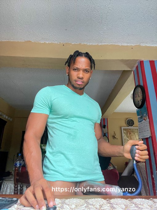 TW Pornstars - Yannick Yanzo Thomas. The latest pictures and videos