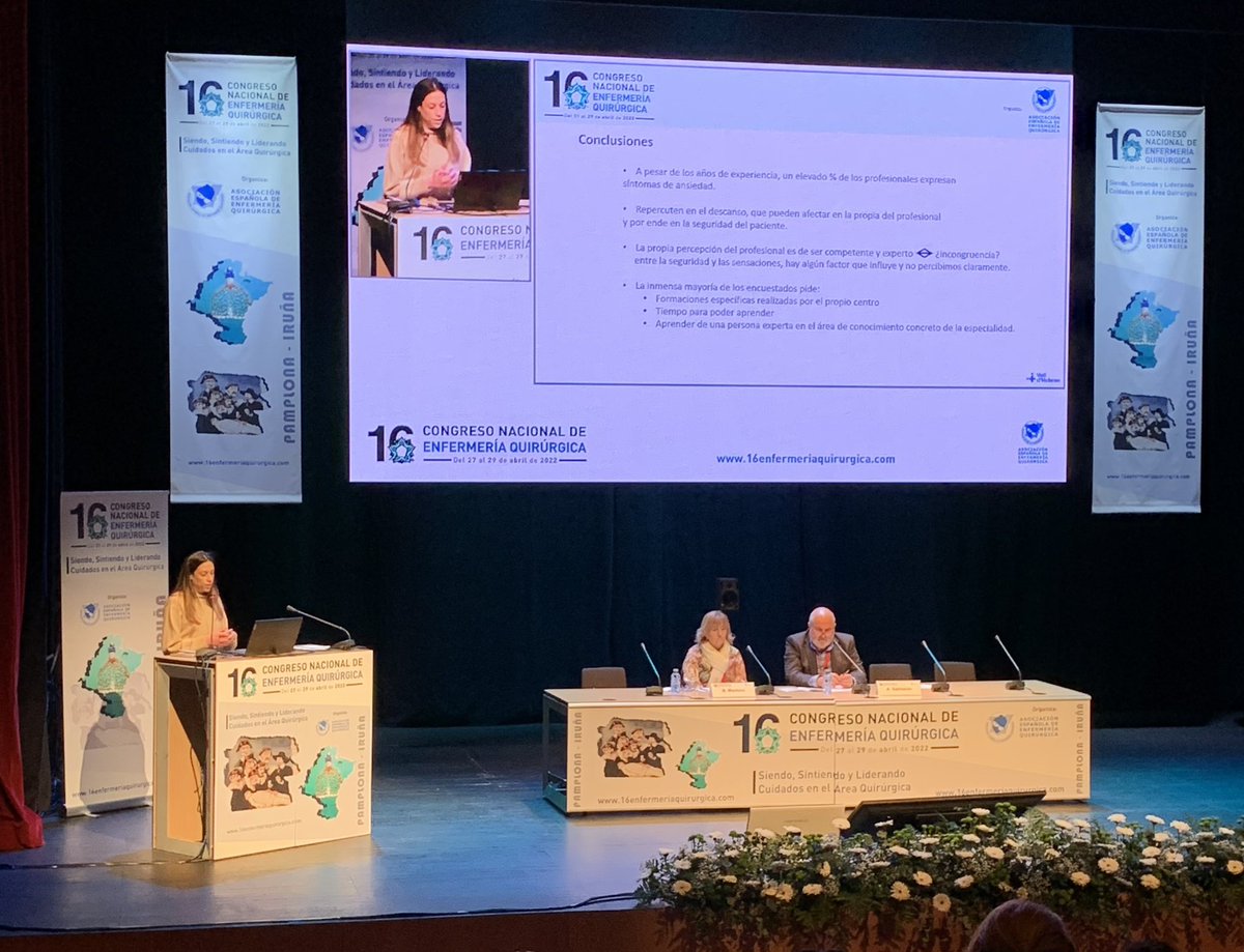 Marisolvlh's tweet photo. Magnífica presentación de @PilarLID de @vallhebron en #16AEEQ
FORMACIÓN DE LA ENFERMERA QUIRÚRGICA; HAY OPORTUNIDAD DE MEJORA? https://t.co/C5mLta2TK5