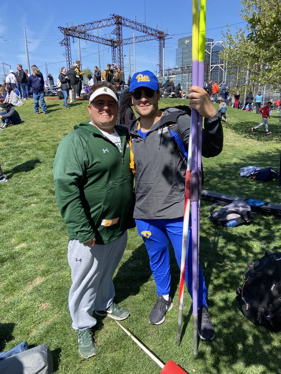 #WyomingAreaAlumni and Family! Great seeing all of our Jav Boys ⁦@pennrelays⁩ ! ⁦@minichello_⁩ ⁦@DrewMruk⁩ ⁦@fj_braccini34⁩ ⁦@MatthewPrebola⁩ ⁦@BillPrebola⁩ ⁦⁦@WyomingAreaAthl⁩ ⁦@Javelinfactory⁩