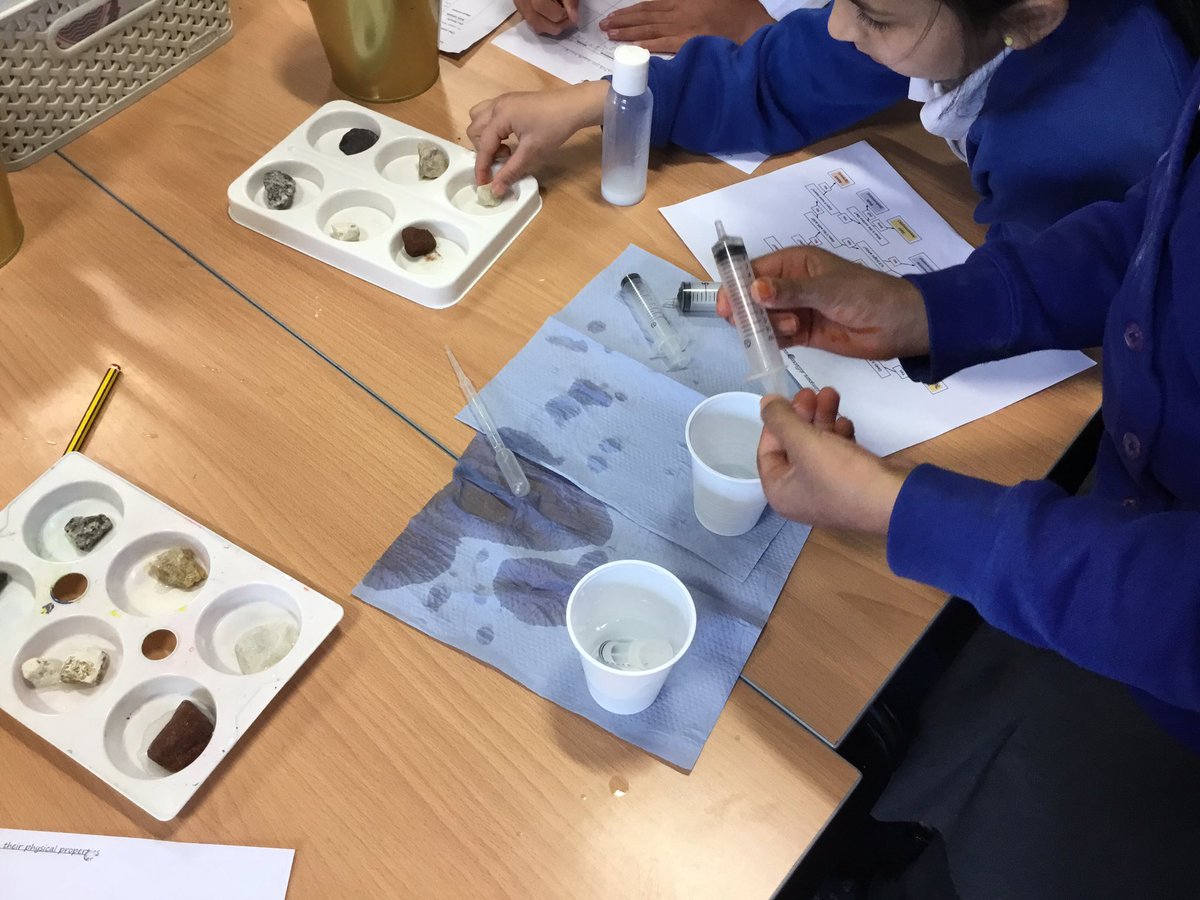 MissMAbraham's tweet photo. …and tested the properties of different rocks to try to work out if they’re igneous, metamorphic or sedimentary rocks! #ScienceIsCentral https://t.co/G4QVg1Lvyu