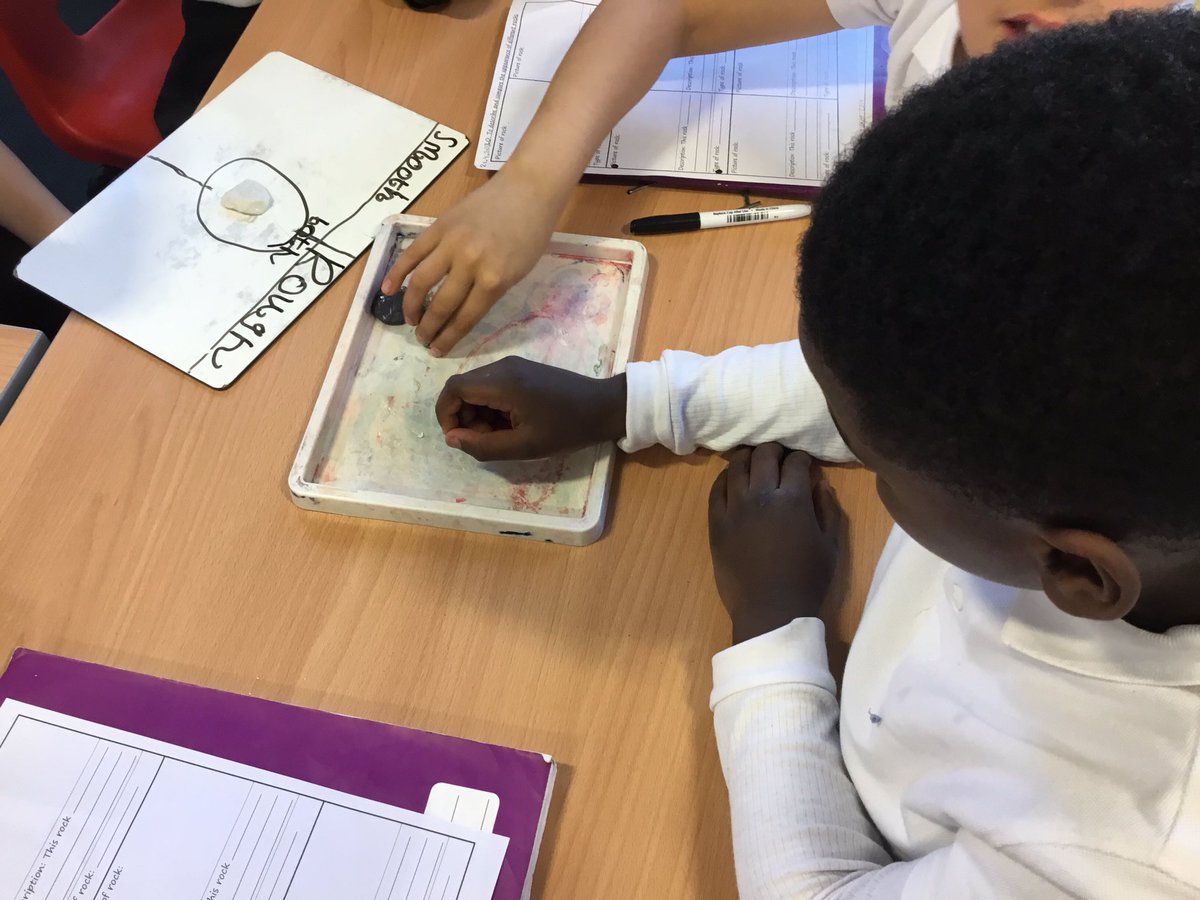 MissMAbraham's tweet photo. We’ve become petrologists in science this term. We’ve observed rocks and grouped them in different ways… #ScienceIsCentral https://t.co/zRJUteF5Ag