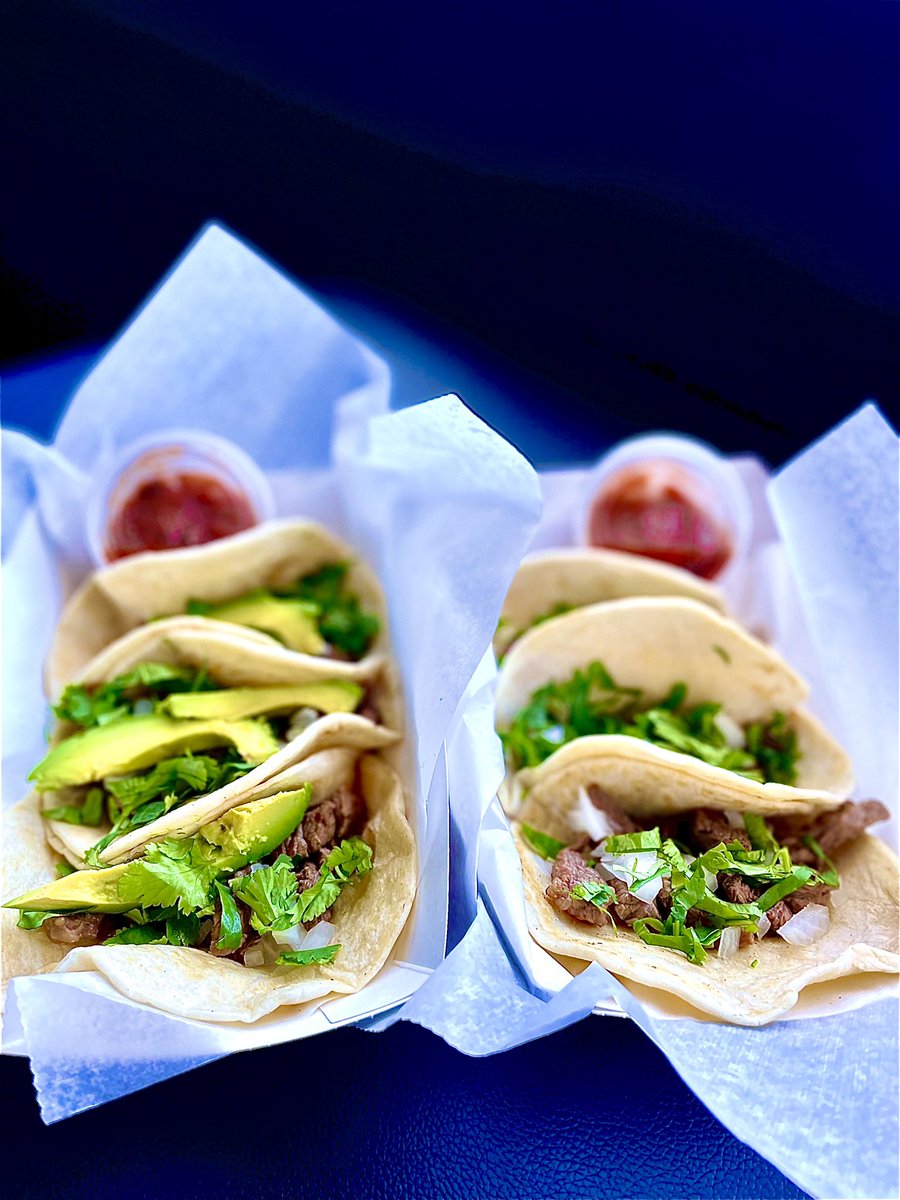 🌮 Taco ‘bout good times ahead!

😋 Enjoy our especial Steak Tacos for our Cinco de Mayo fiesta on Thursday!

🍻Top it off with our Drink Specials:
-$10 mexican handshake ( topo Chico margarita w/ shot of Hornitos)
-12oz draft buenaveza for $3, 
-$5 shots of hornitos